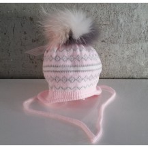 Pink cap greca gray pompon hair