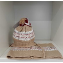 Conjunto gorro pompón + cuello camel greca