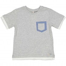 Camiseta gris bolsillo azul