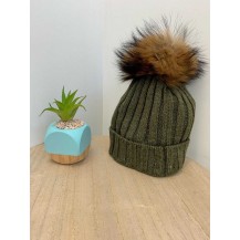 Gorro canalé pompón pelo kaki