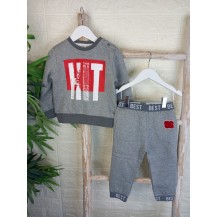 Chándal gris y rojo Hit
