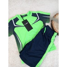 Conjunto deportivo verde fluor 